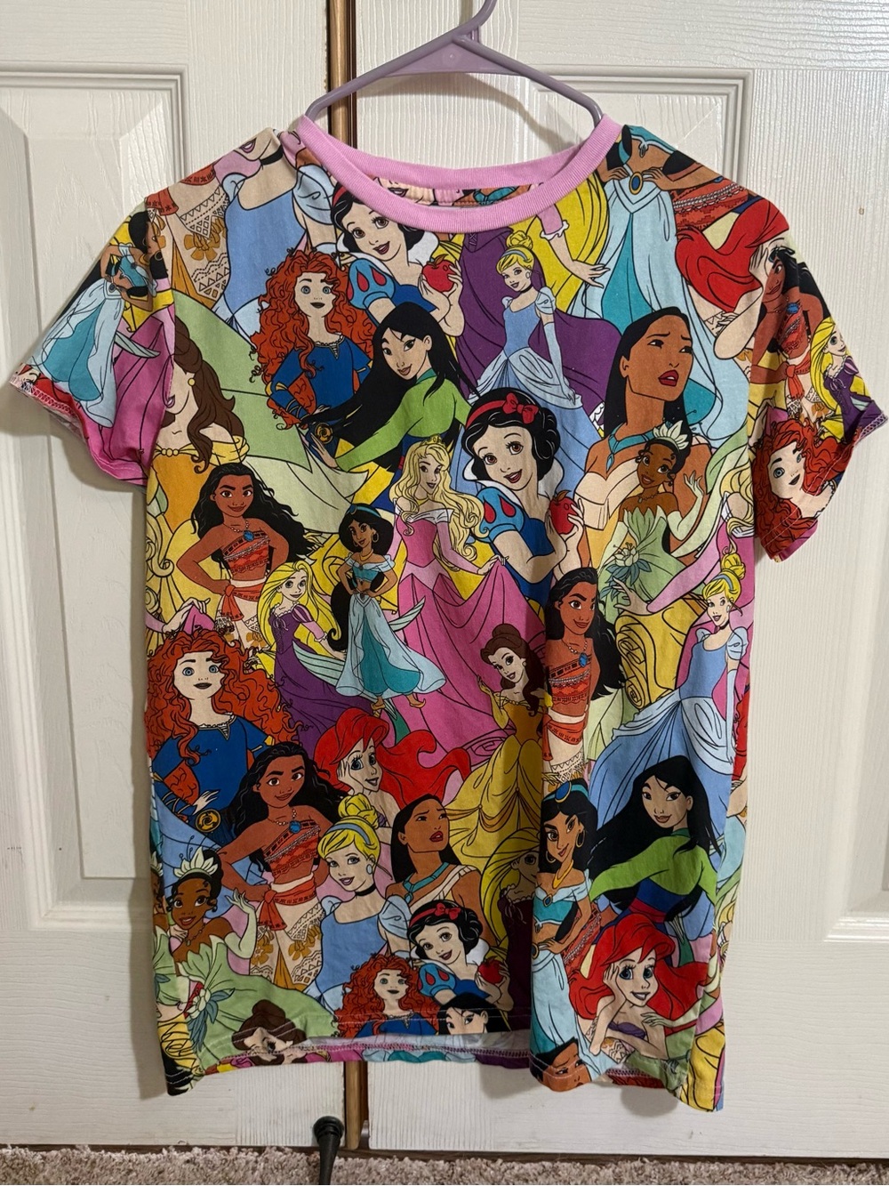 Cakeworthy Disney Princess All Over Print Tee Shirt Size Medium